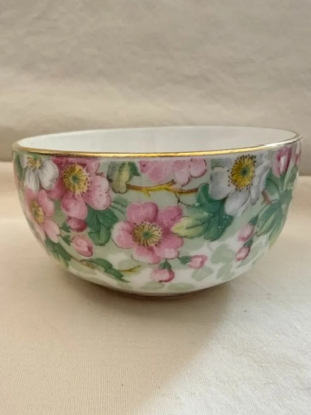 Vintage Crown Staffordshire Maytime Pattern Bowl - Picture 3 of 8